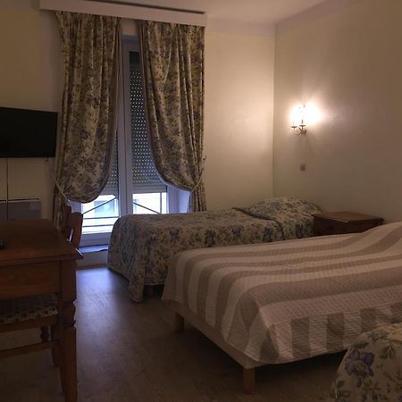 Les Hotes De Cezanne Sezanne Ngoại thất bức ảnh