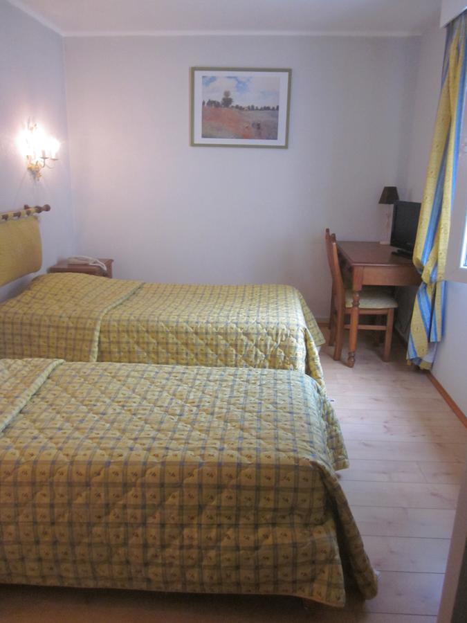 Les Hotes De Cezanne Sezanne Ngoại thất bức ảnh